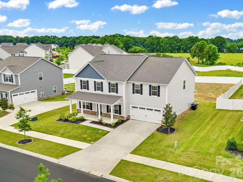 2113 Osten Run, Monroe, NC 28110.  MLS# CAR4378879, YatesRealty ID 21803. 