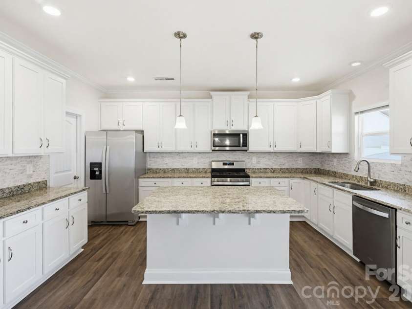 2113 Osten Run, Monroe, NC 28110.  MLS# CAR4378879, YatesRealty ID 21803. 