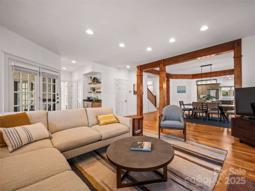 19 Lacoste Drive, Hendersonville, NC 28739.  MLS# CAR4249996, YatesRealty ID 21804. 