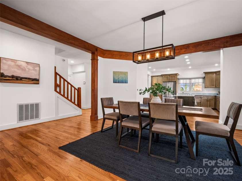 19 Lacoste Drive, Hendersonville, NC 28739.  MLS# CAR4249996, YatesRealty ID 21804. 