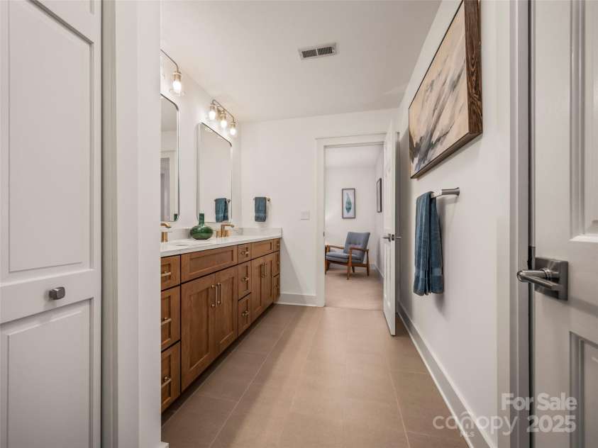 19 Lacoste Drive, Hendersonville, NC 28739.  MLS# CAR4249996, YatesRealty ID 21804. 