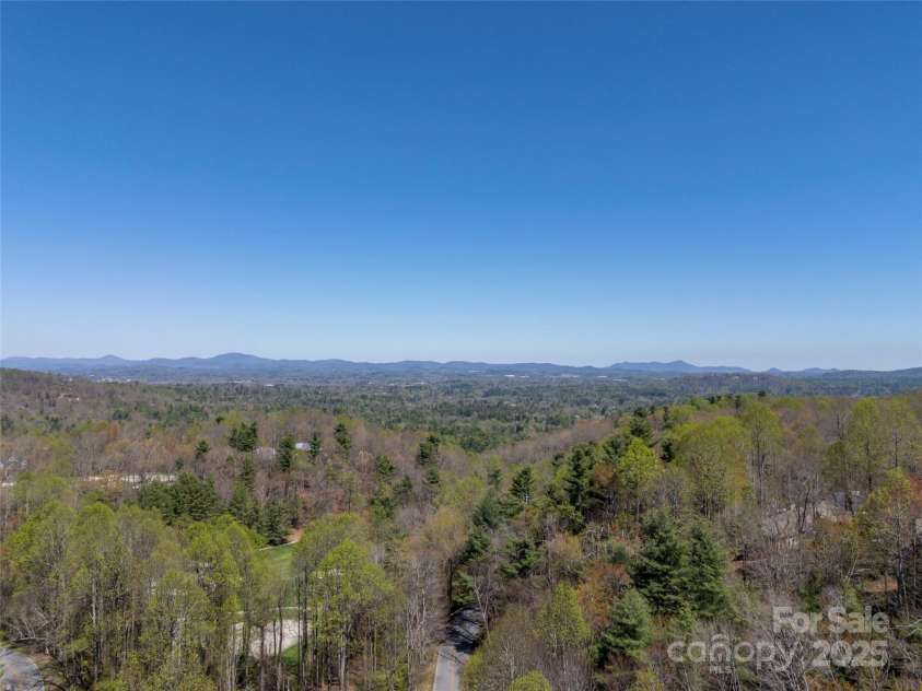 19 Lacoste Drive, Hendersonville, NC 28739.  MLS# CAR4249996, YatesRealty ID 21804. 