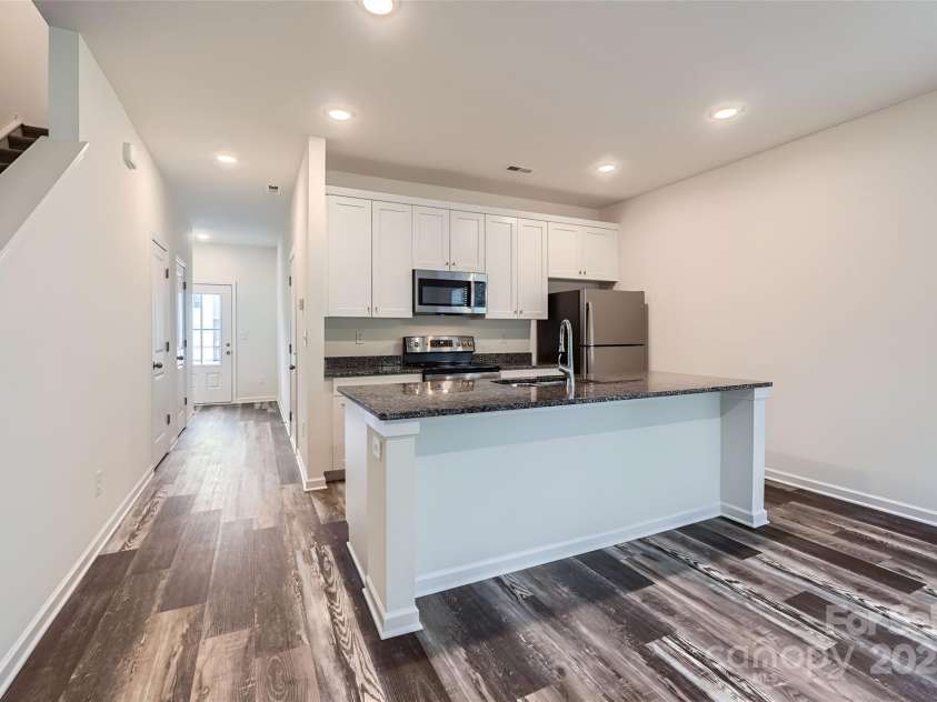 108 Blakeslee Court, Mooresville, NC 28115.  MLS# CAR4270476, YatesRealty ID 21805. 