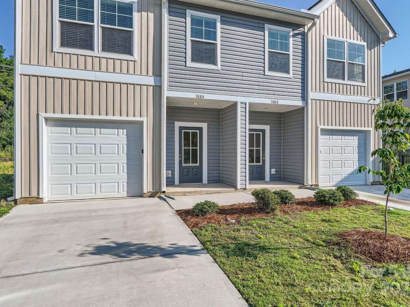 108 Blakeslee Court, Mooresville, NC 28115.  MLS# CAR4270476, YatesRealty ID 21805. 