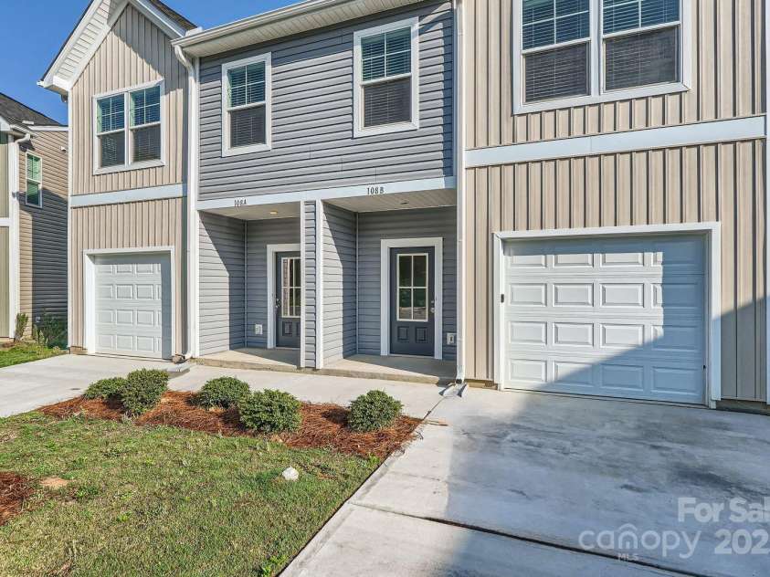 108 Blakeslee Court, Mooresville, NC 28115.  MLS# CAR4270476, YatesRealty ID 21805. 