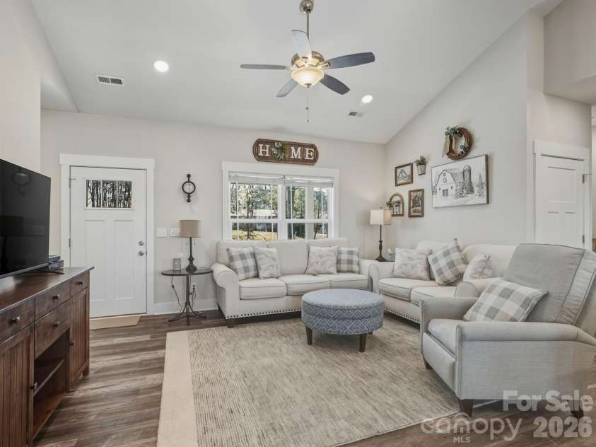 9464 Riviera Drive, Sherrills Ford, NC 28673.  MLS# CAR4415647, YatesRealty ID 21805. 