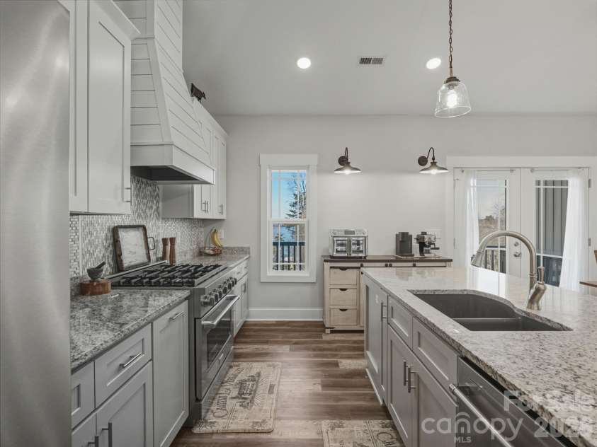 9464 Riviera Drive, Sherrills Ford, NC 28673.  MLS# CAR4415647, YatesRealty ID 21805. 