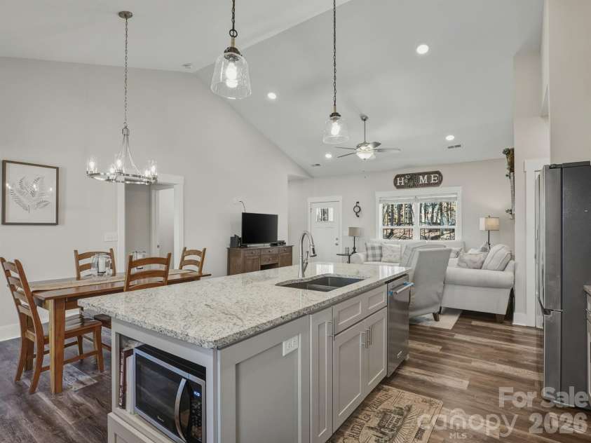 9464 Riviera Drive, Sherrills Ford, NC 28673.  MLS# CAR4415647, YatesRealty ID 21805. 