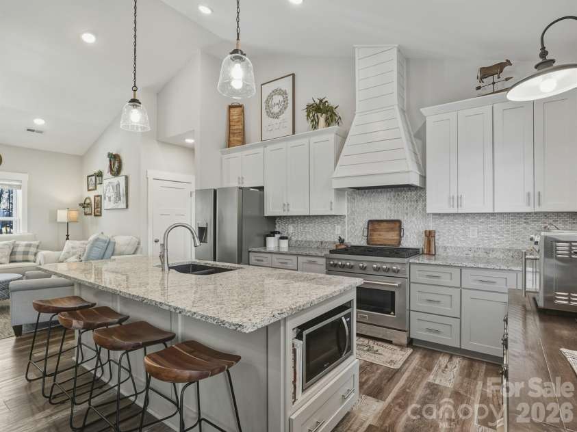 9464 Riviera Drive, Sherrills Ford, NC 28673.  MLS# CAR4415647, YatesRealty ID 21805. 