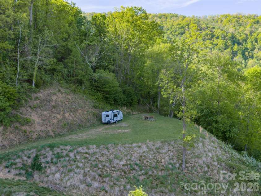 345 Moorehill Drive, Waynesville, NC 28786.  MLS# CAR4381731, YatesRealty ID 21806. 