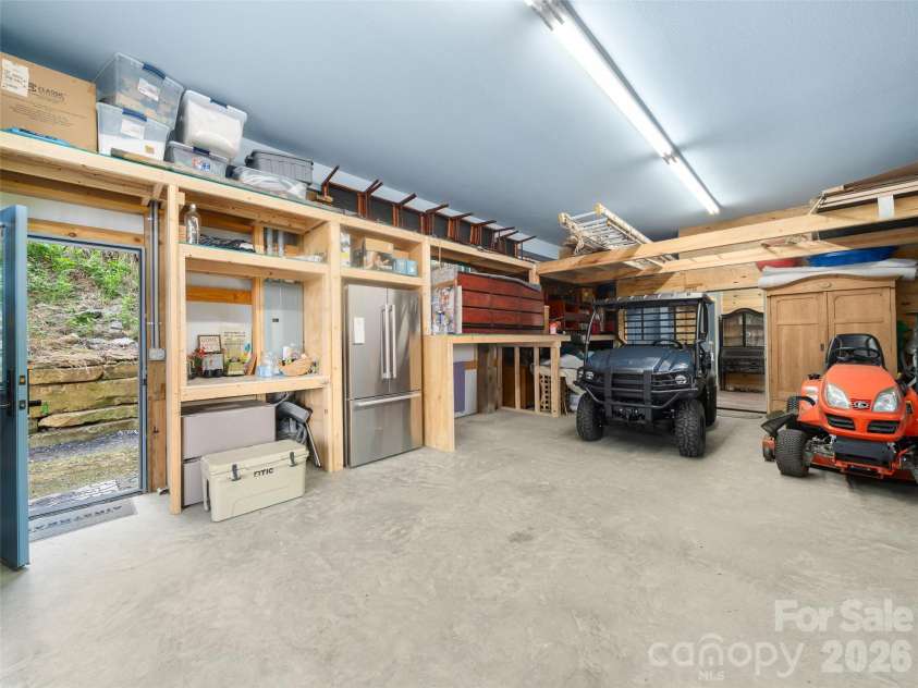 345 Moorehill Drive, Waynesville, NC 28786.  MLS# CAR4381731, YatesRealty ID 21806. 