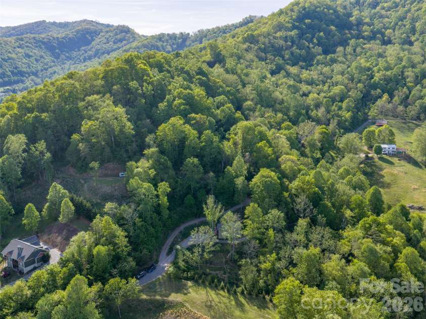 345 Moorehill Drive, Waynesville, NC 28786.  MLS# CAR4381731, YatesRealty ID 21806. 