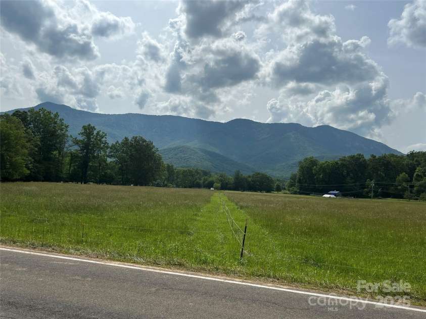 125 Heartland Lane, Burnsville, NC 28714.  MLS# CAR4273356, YatesRealty ID 21808. View to and from home!