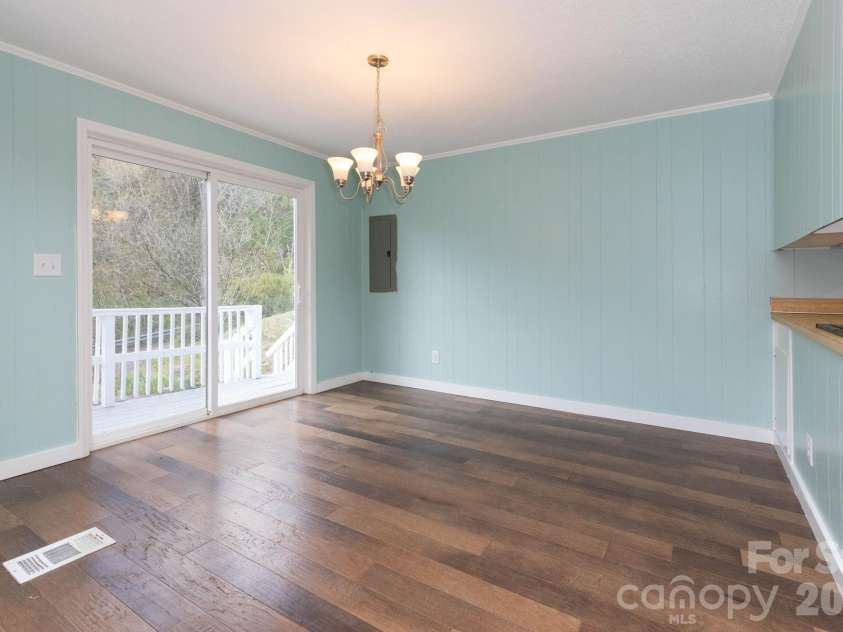4755 US 23 Highway, Mars Hill, NC 28754.  MLS# CAR4363832, YatesRealty ID 21808. 