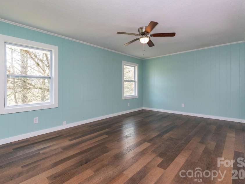 4755 US 23 Highway, Mars Hill, NC 28754.  MLS# CAR4363832, YatesRealty ID 21808. 