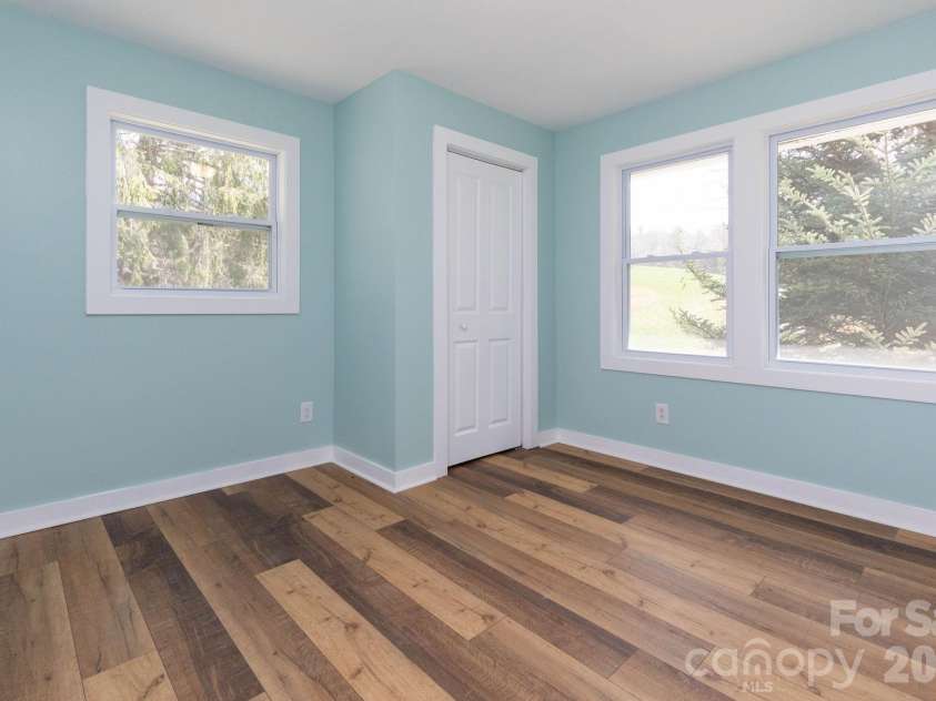 4755 US 23 Highway, Mars Hill, NC 28754.  MLS# CAR4363832, YatesRealty ID 21808. 