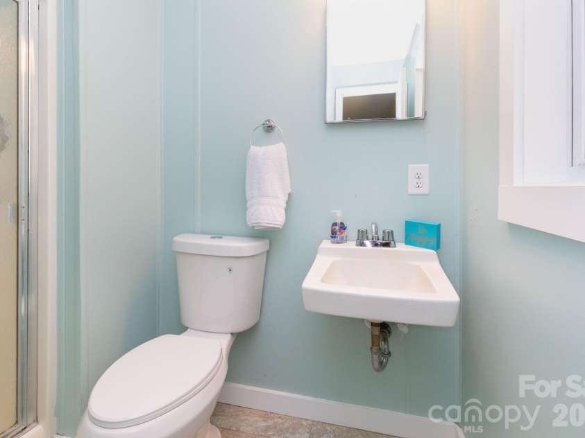 4755 US 23 Highway, Mars Hill, NC 28754.  MLS# CAR4363832, YatesRealty ID 21808. 