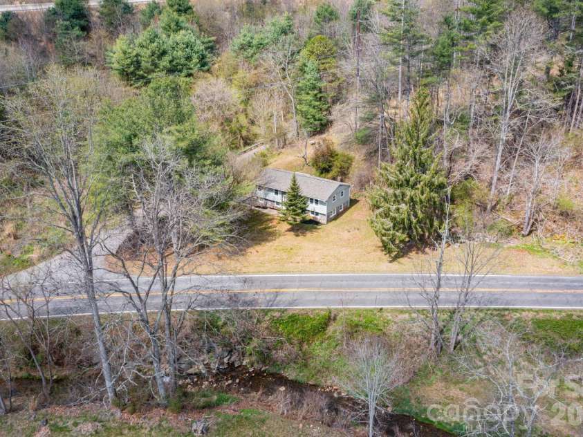 4755 US 23 Highway, Mars Hill, NC 28754.  MLS# CAR4363832, YatesRealty ID 21808. 