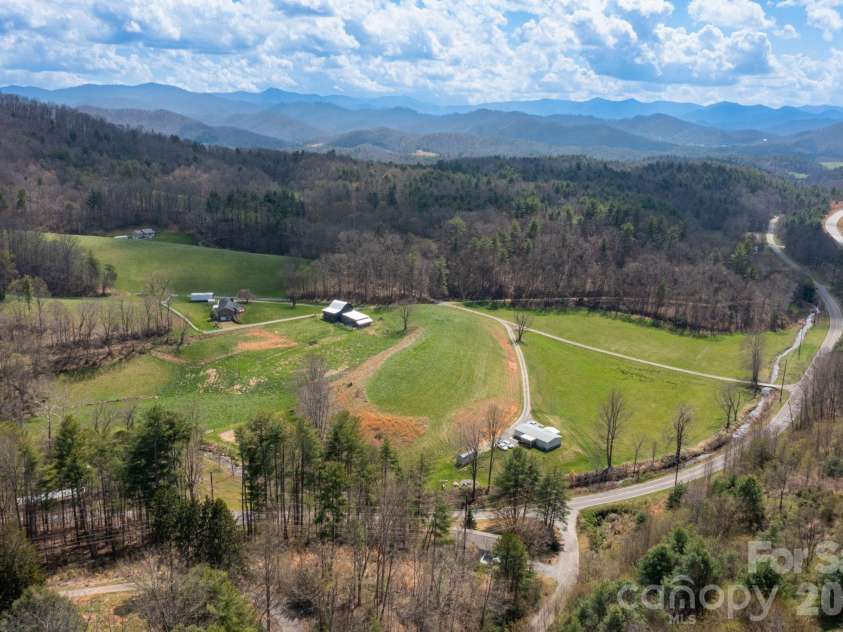 4755 US 23 Highway, Mars Hill, NC 28754.  MLS# CAR4363832, YatesRealty ID 21808. 