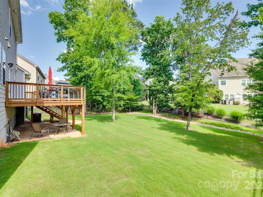 169 Halifax Drive, Fort Mill, SC 29707.  MLS# CAR4270369, YatesRealty ID 21809. 