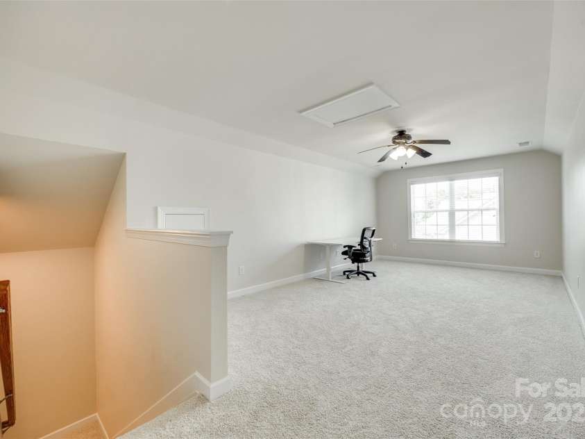 169 Halifax Drive, Fort Mill, SC 29707.  MLS# CAR4270369, YatesRealty ID 21809. 