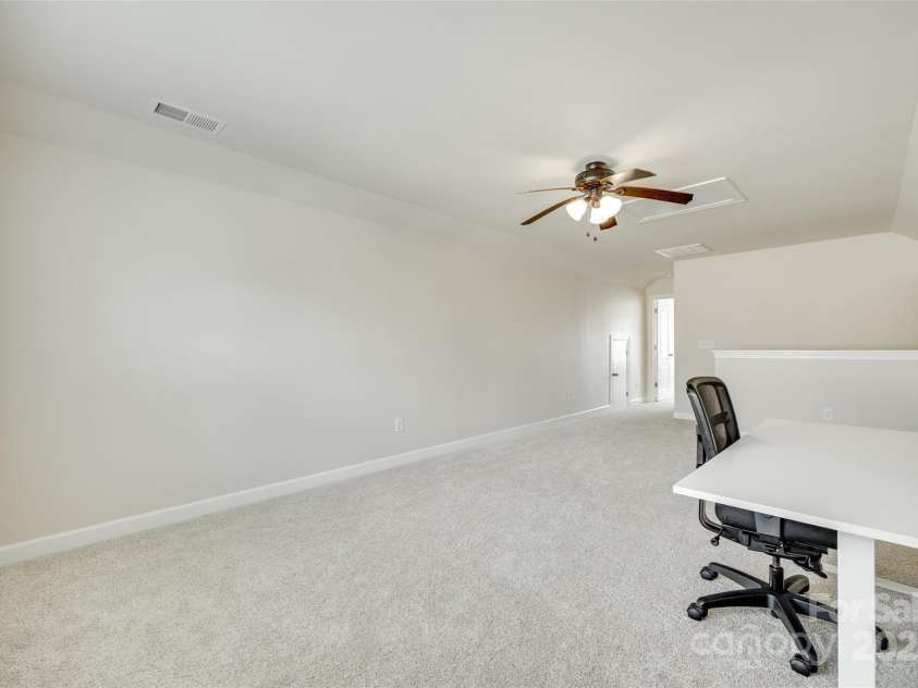 169 Halifax Drive, Fort Mill, SC 29707.  MLS# CAR4270369, YatesRealty ID 21809. 