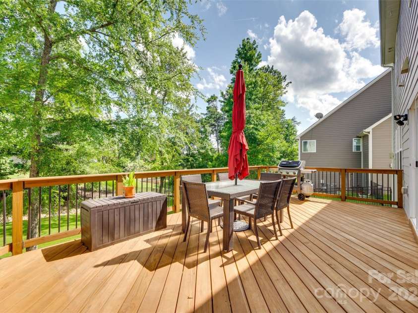 169 Halifax Drive, Fort Mill, SC 29707.  MLS# CAR4270369, YatesRealty ID 21809. 