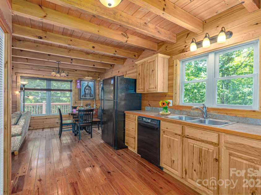 721 Grandview Loop, Nebo, NC 28761.  MLS# CAR4283375, YatesRealty ID 2181. 