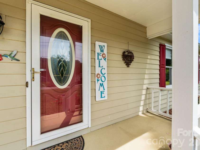 1137 Hibriten Drive, Lenoir, NC 28645.  MLS# CAR4379027, YatesRealty ID 21812. 