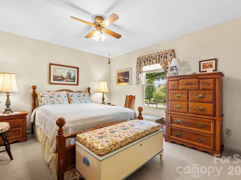 1137 Hibriten Drive, Lenoir, NC 28645.  MLS# CAR4379027, YatesRealty ID 21812. 