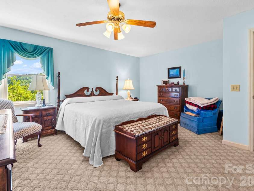 1137 Hibriten Drive, Lenoir, NC 28645.  MLS# CAR4379027, YatesRealty ID 21812. 