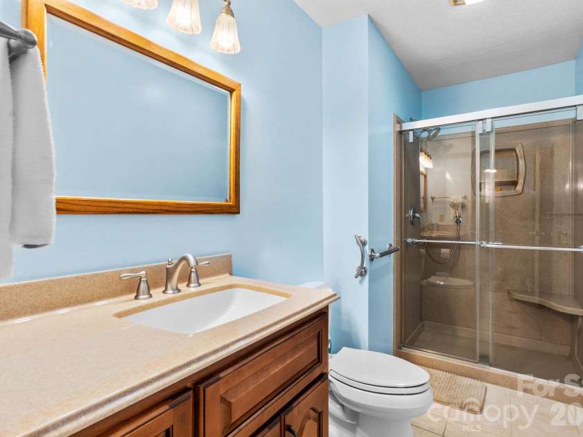 1137 Hibriten Drive, Lenoir, NC 28645.  MLS# CAR4379027, YatesRealty ID 21812. 