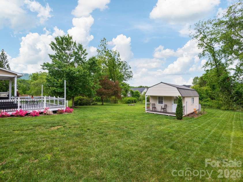 288 Walnut Crest Road, Fletcher, NC 28732.  MLS# CAR4377890, YatesRealty ID 21813. ADU/Cottage