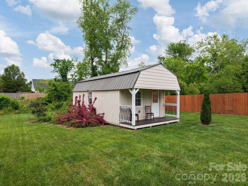 288 Walnut Crest Road, Fletcher, NC 28732.  MLS# CAR4377890, YatesRealty ID 21813. ADU/Cottage