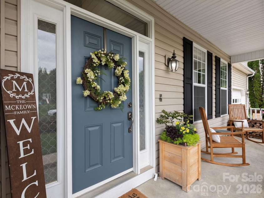 288 Walnut Crest Road, Fletcher, NC 28732.  MLS# CAR4377890, YatesRealty ID 21813. Front Entry