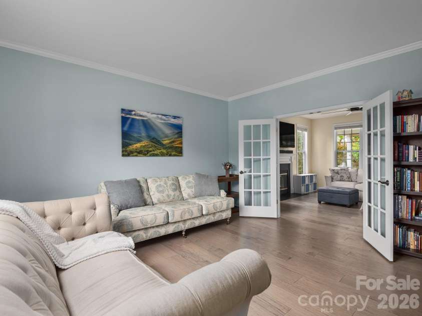 288 Walnut Crest Road, Fletcher, NC 28732.  MLS# CAR4377890, YatesRealty ID 21813. Front multi-use room
