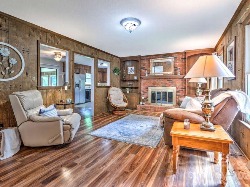 4004 Stillwater Court, York, SC 29745.  MLS# CAR4270177, YatesRealty ID 21813. 