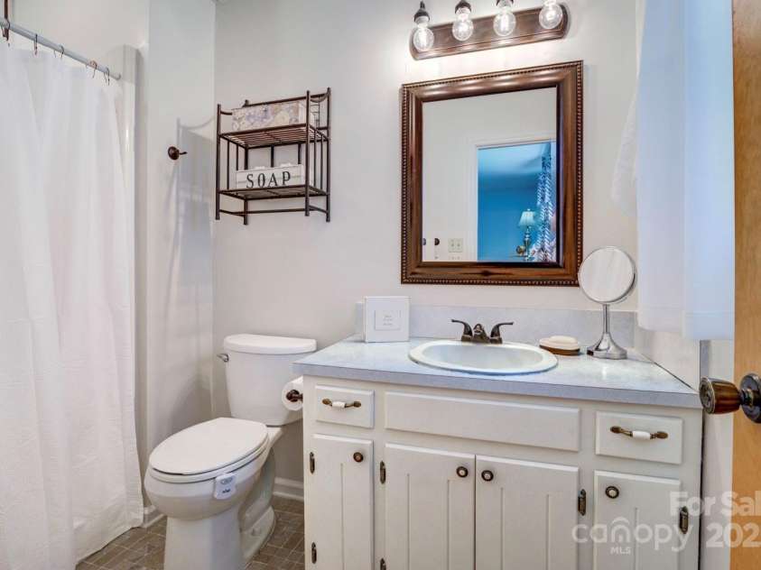 4004 Stillwater Court, York, SC 29745.  MLS# CAR4270177, YatesRealty ID 21813. 