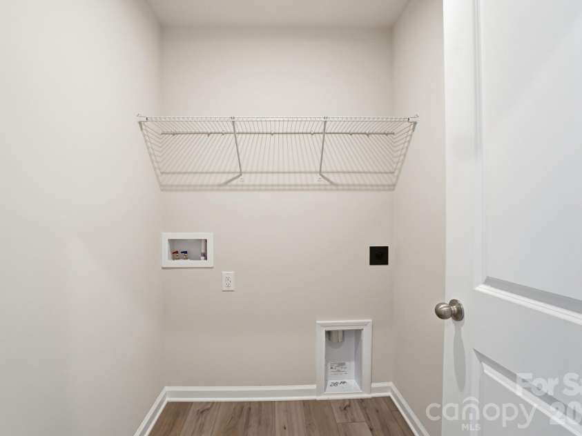 632 Cassidy Court, Clover, SC 29710.  MLS# CAR4380238, YatesRealty ID 21814. Laundry