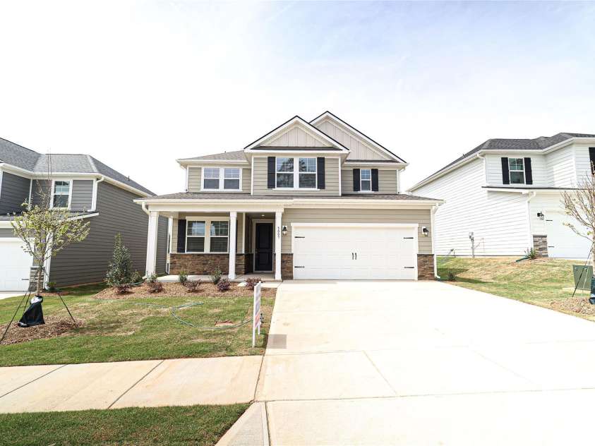 5007 Twin River Drive, Denver, NC 28037.  MLS# CAR4371357, YatesRealty ID 21815. 