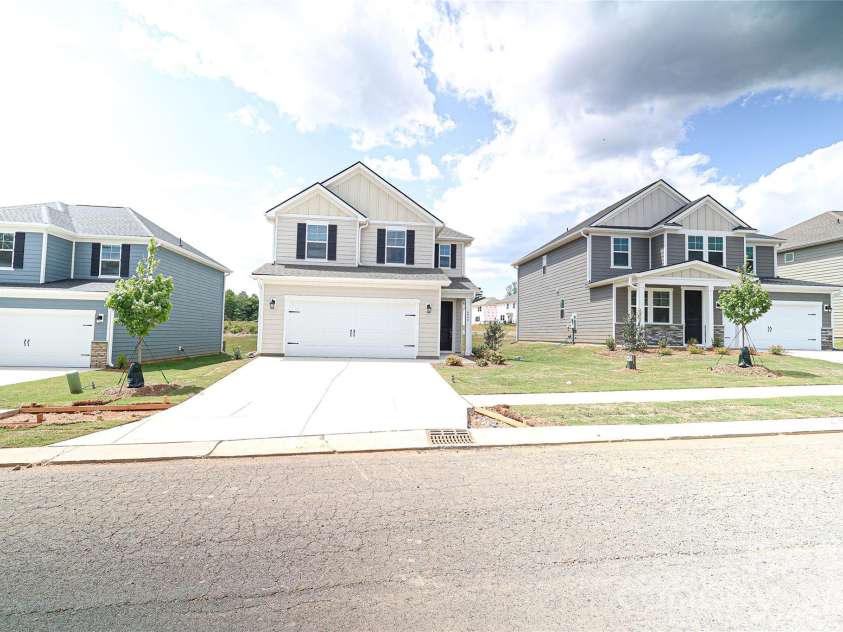 4999 Twin River Drive, Denver, NC 28037.  MLS# CAR4381076, YatesRealty ID 21818. 