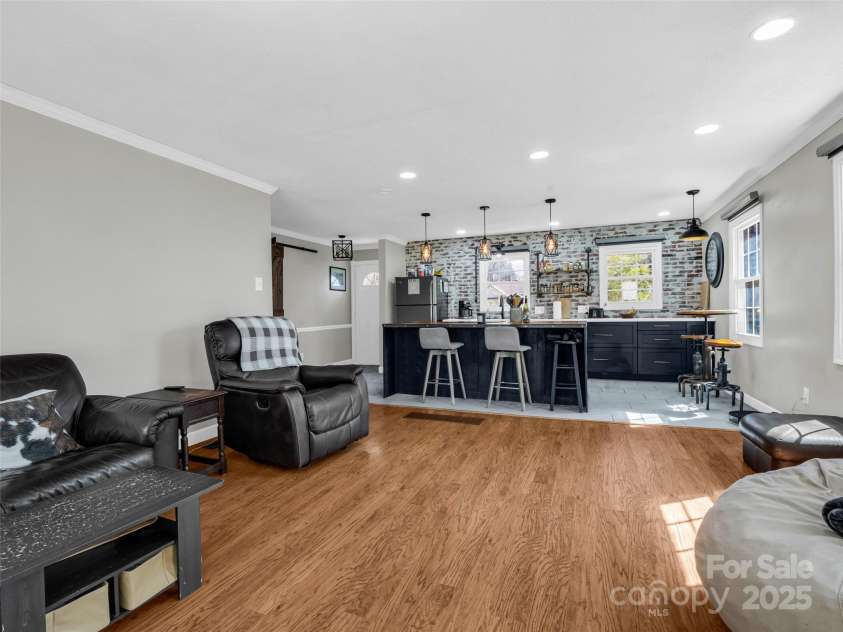 32 Greenwood Forest Drive, Etowah, NC 28729.  MLS# CAR4233946, YatesRealty ID 2182. 