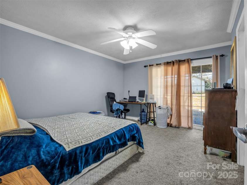 32 Greenwood Forest Drive, Etowah, NC 28729.  MLS# CAR4233946, YatesRealty ID 2182. 