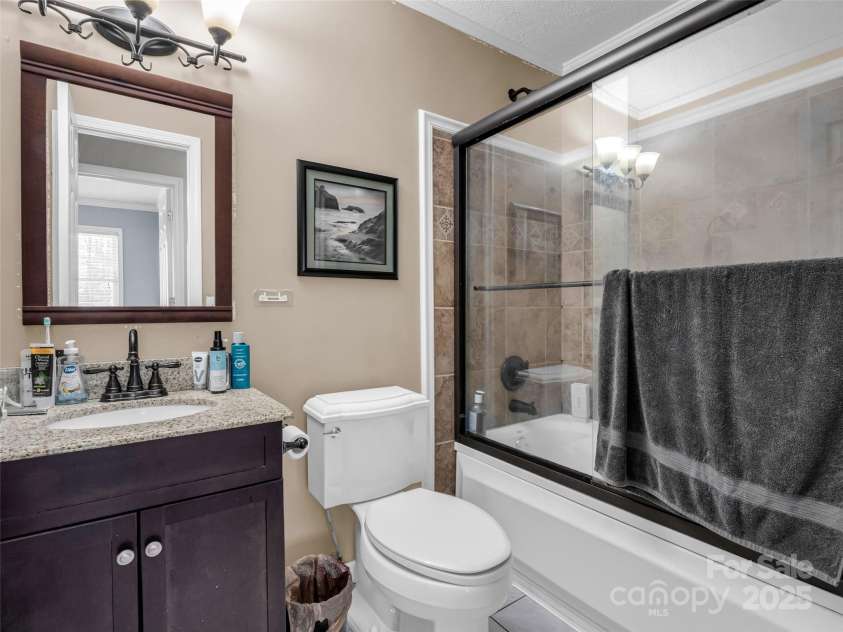 32 Greenwood Forest Drive, Etowah, NC 28729.  MLS# CAR4233946, YatesRealty ID 2182. 
