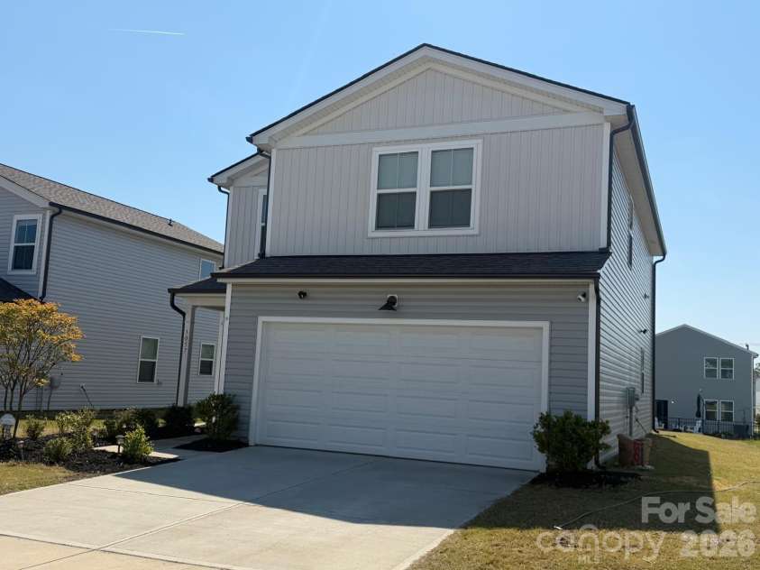 3057 Bell Spur Avenue, Concord, NC 28027.  MLS# CAR4374561, YatesRealty ID 21821. 