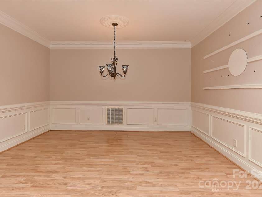 1142 Ardwyck Place, Rock Hill, SC 29730.  MLS# CAR4252067, YatesRealty ID 21822. Dining rooom
