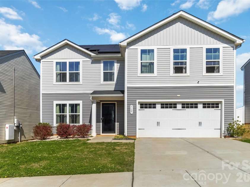 5127 Merwyn Avenue, Charlotte, NC 28215.  MLS# CAR4359714, YatesRealty ID 21823. 