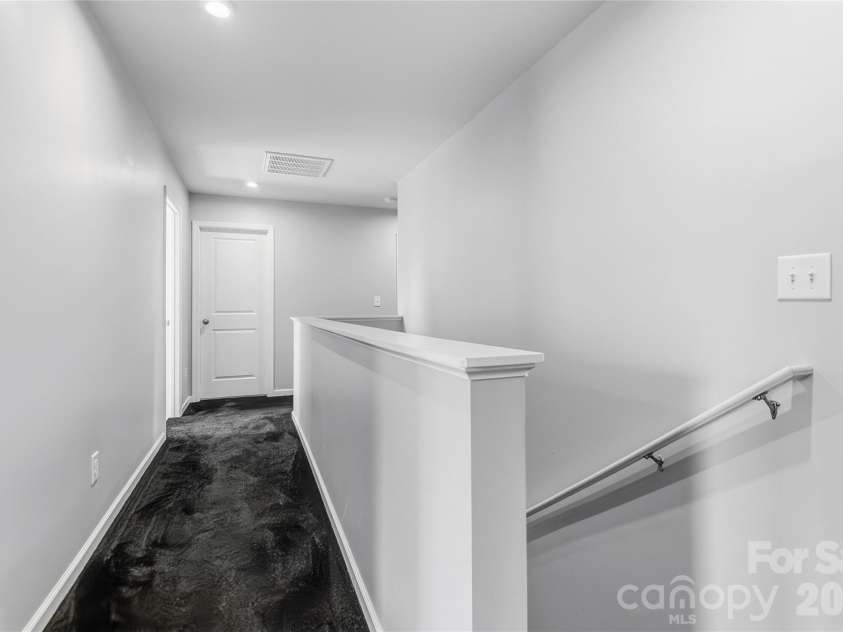 5127 Merwyn Avenue, Charlotte, NC 28215.  MLS# CAR4359714, YatesRealty ID 21823. 