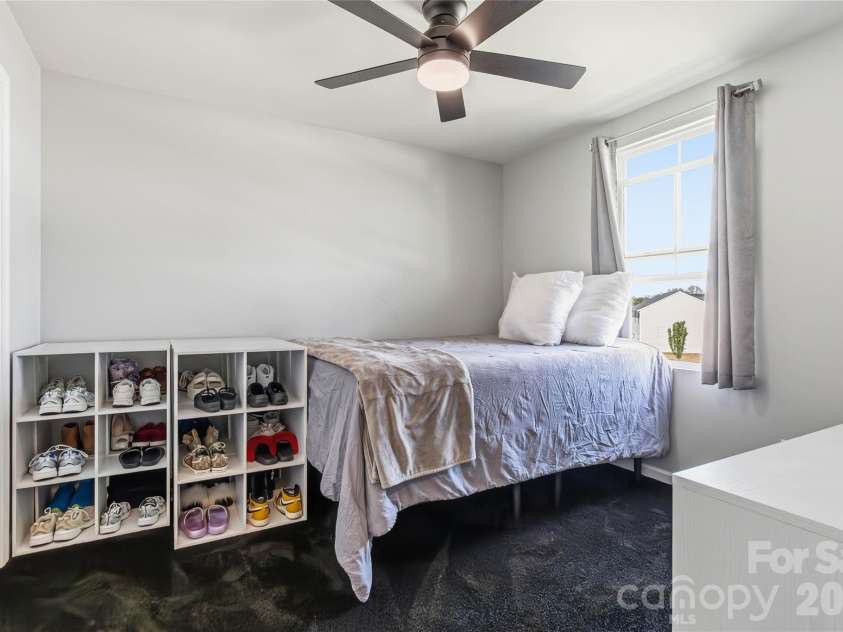 5127 Merwyn Avenue, Charlotte, NC 28215.  MLS# CAR4359714, YatesRealty ID 21823. 