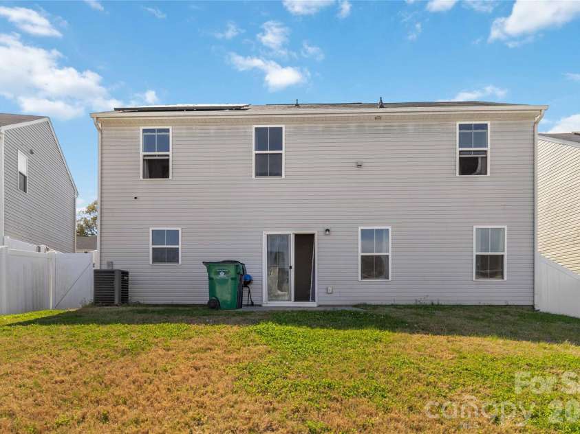5127 Merwyn Avenue, Charlotte, NC 28215.  MLS# CAR4359714, YatesRealty ID 21823. 